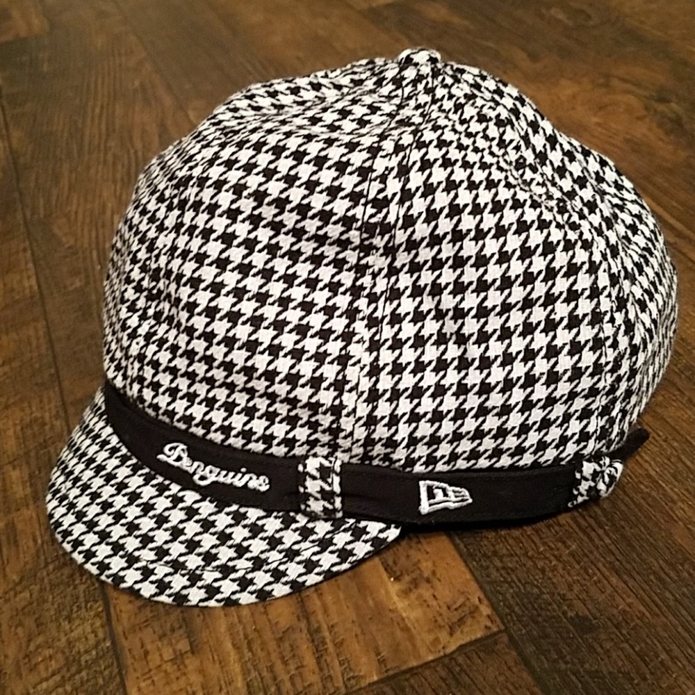 NHL Penguins cap